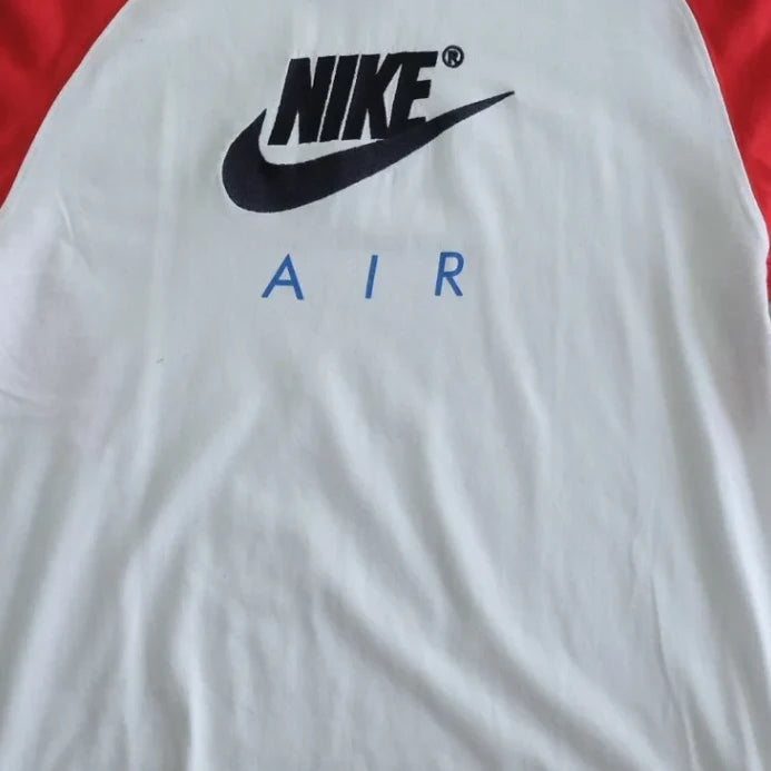 Nike T-shirt (M) Center