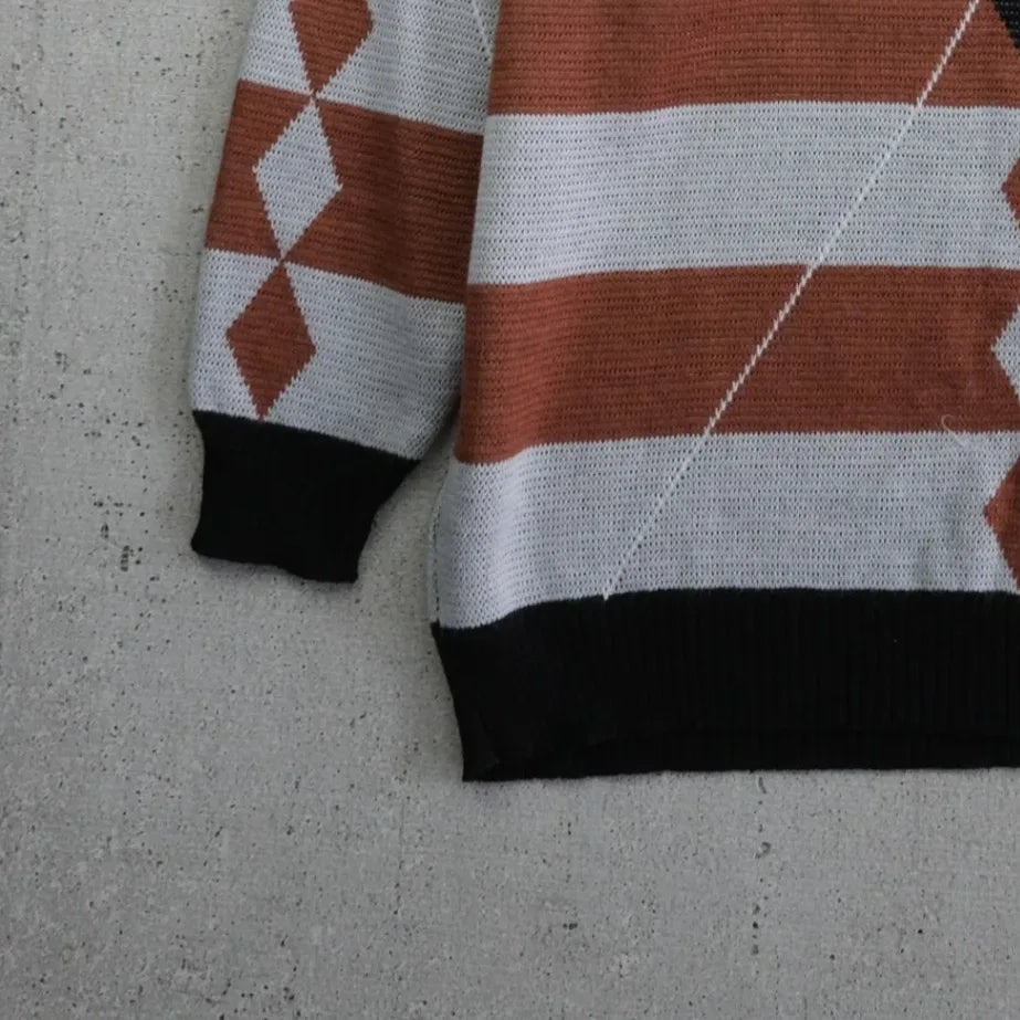 80's Sweater (L) Bottom Left