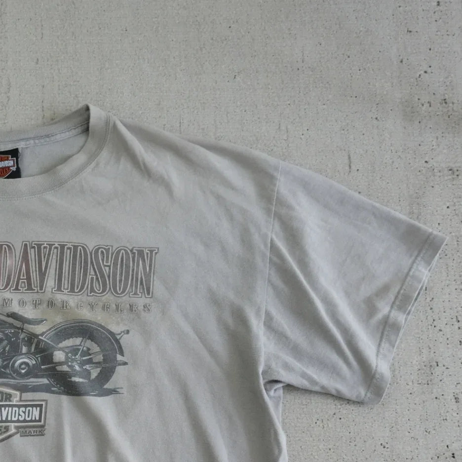 Harley Davidson T-Shirt (L) Top Right