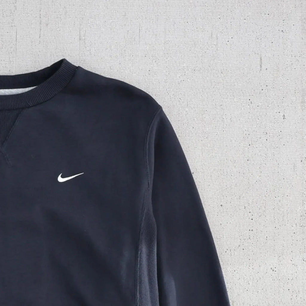 Nike Sweatshirt (M) Top Right