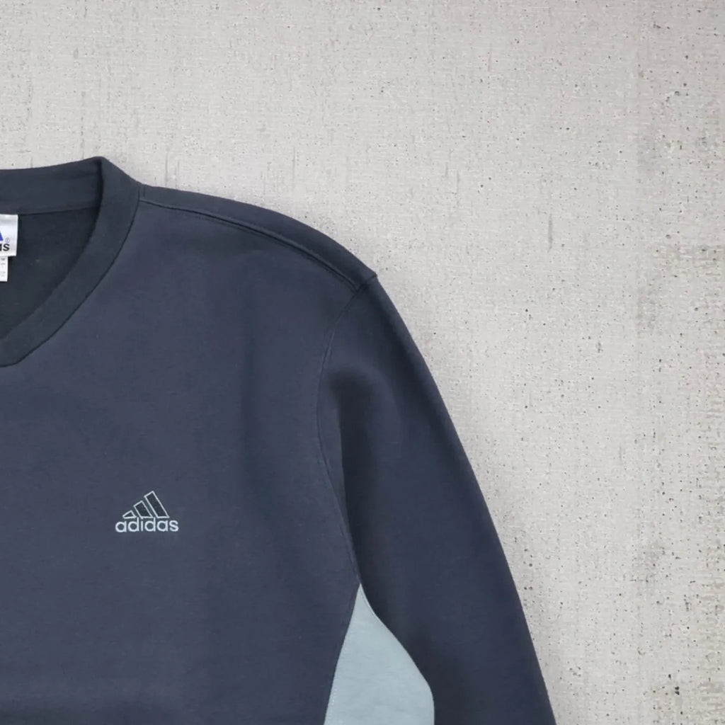 Adidas Sweatshirt (L) Top Right